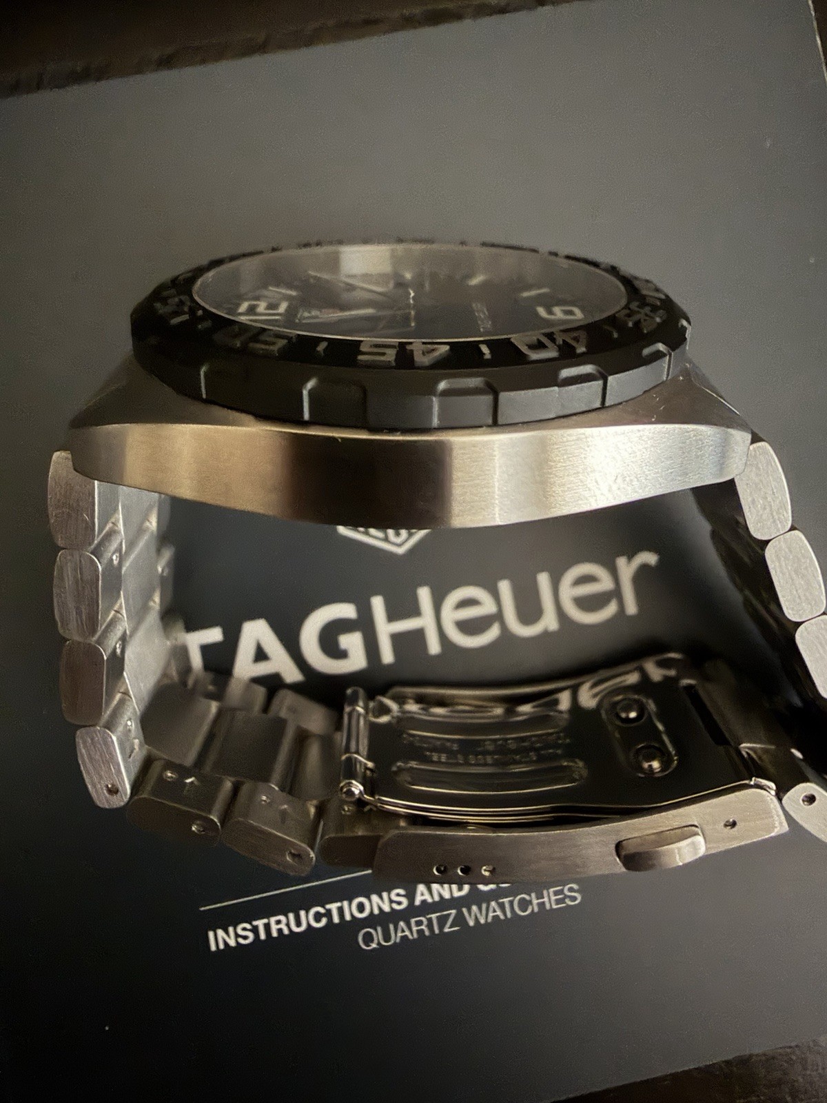 TAG Heuer Formula 1 41mm Quartz Black Dial Date 200m Box Papers Extra Strap