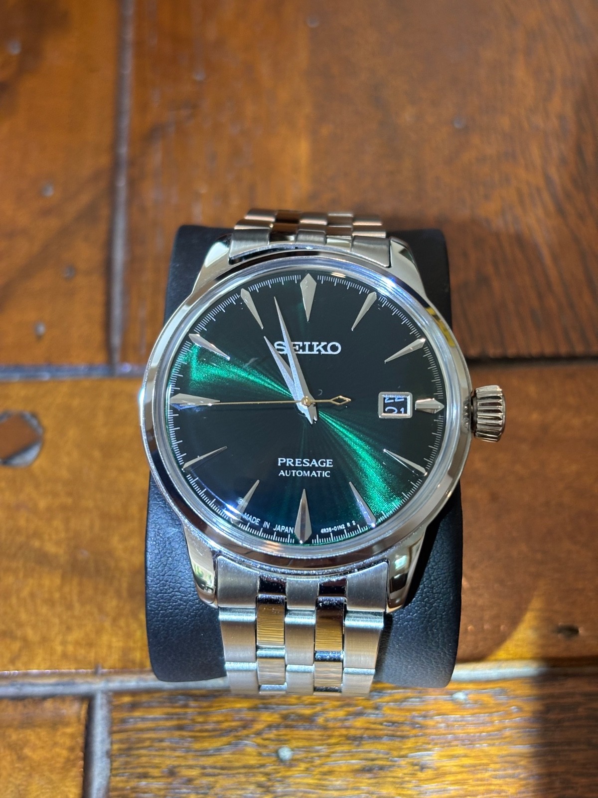 Seiko Presage SRPE15J1 “Mockingbird” Green Dial Automatic 41mm Bracelet JDM
