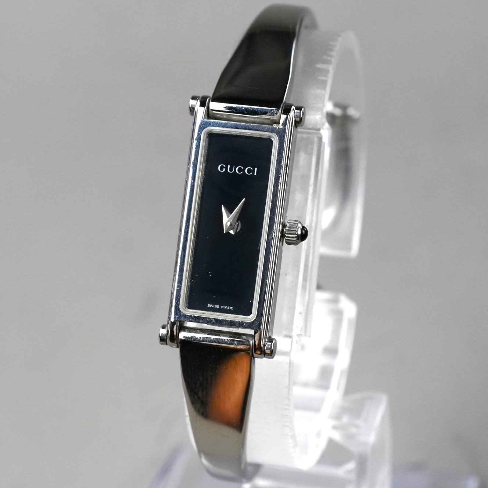 GUCCI Women’s Watch 1500L Silver 12mm Vintage New Battery