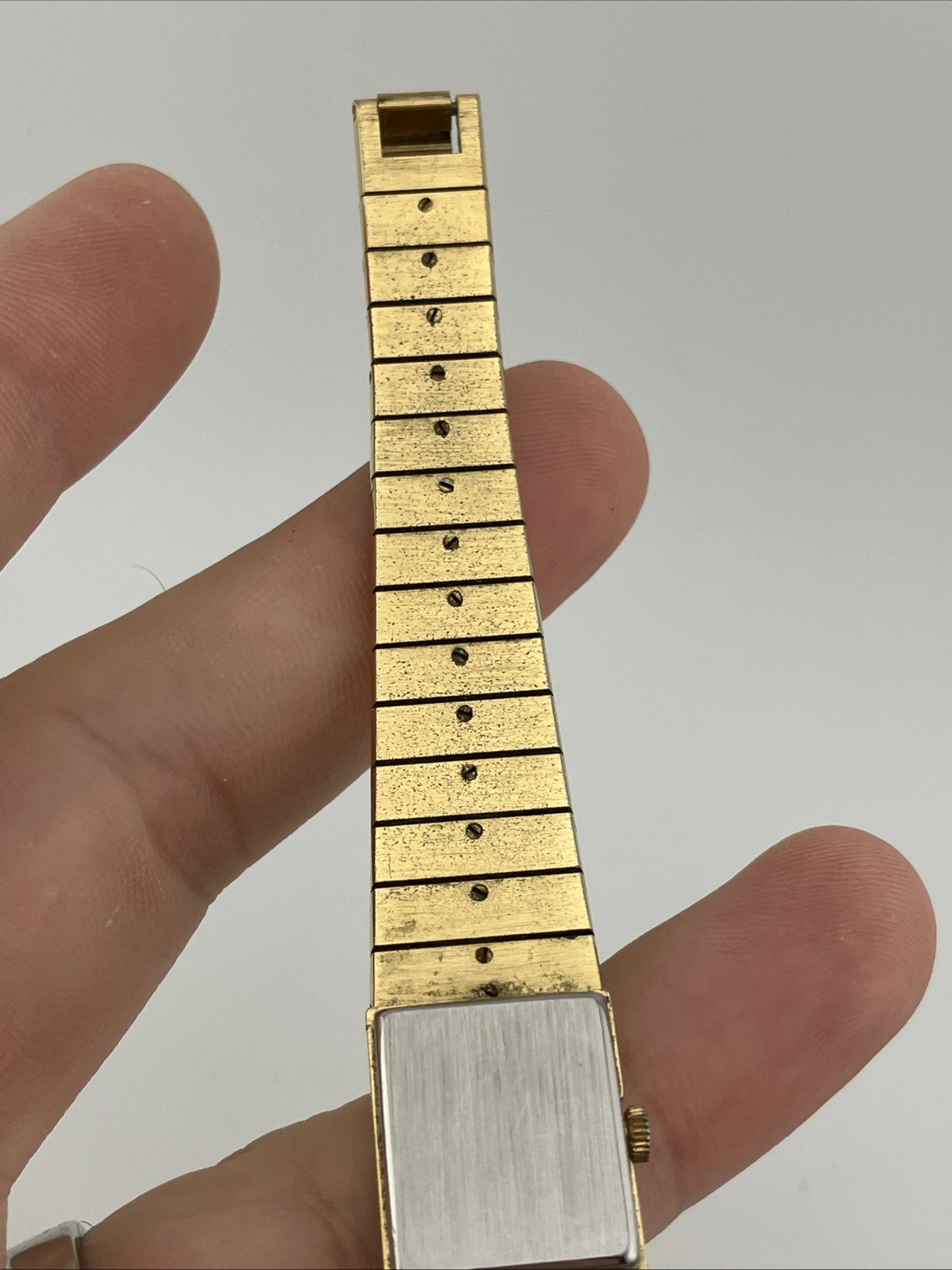 Vtg Jaques Edho Paris Ladies 15mm Watch Gold Tone Rectangle Dial 5.75″ – RUNS