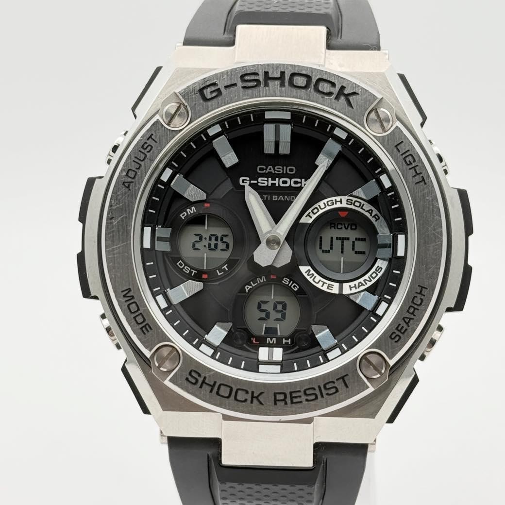 G SHOCK G STEEL GST W110 1AJF Radio Solar