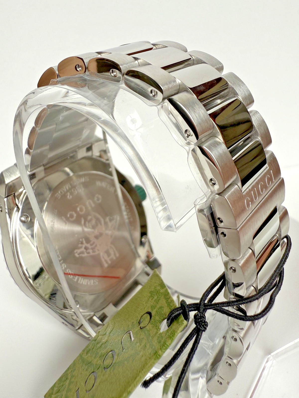 GUCCI YA136222 Men’s Dive Green Dial Quartz Watch