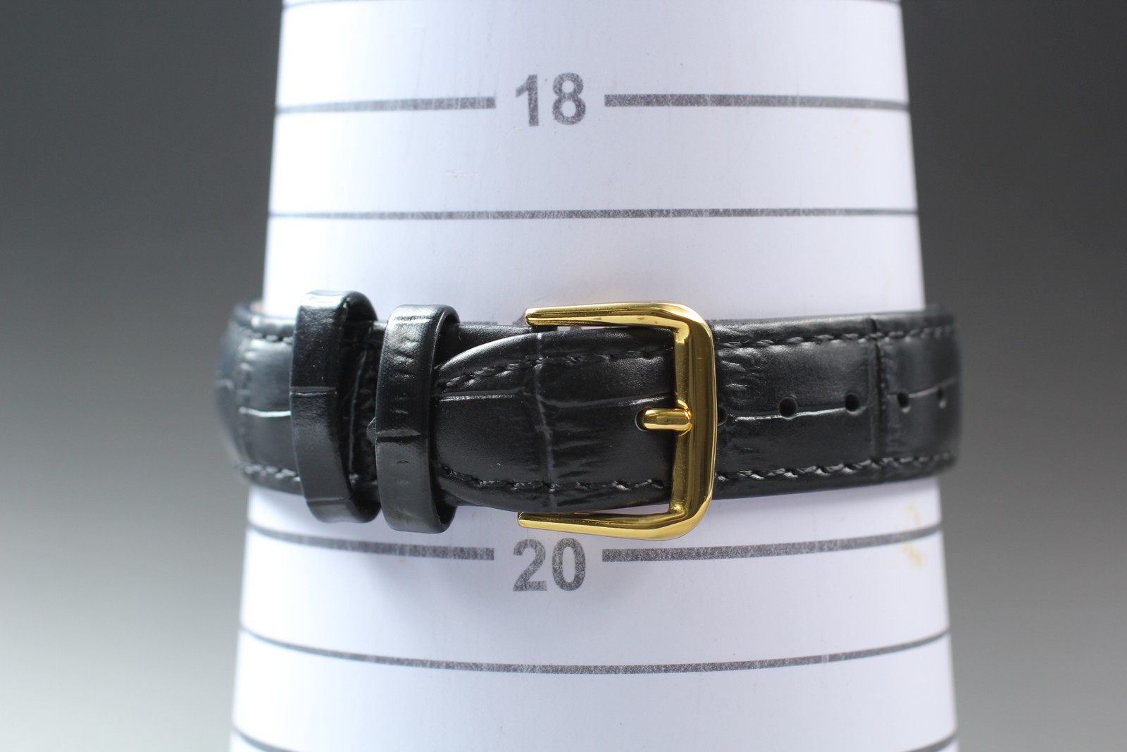 [Near MINT] Seiko Dolce 7731-5040 Gold Dial 27mm Quartz Men’s Watch From JAPAN