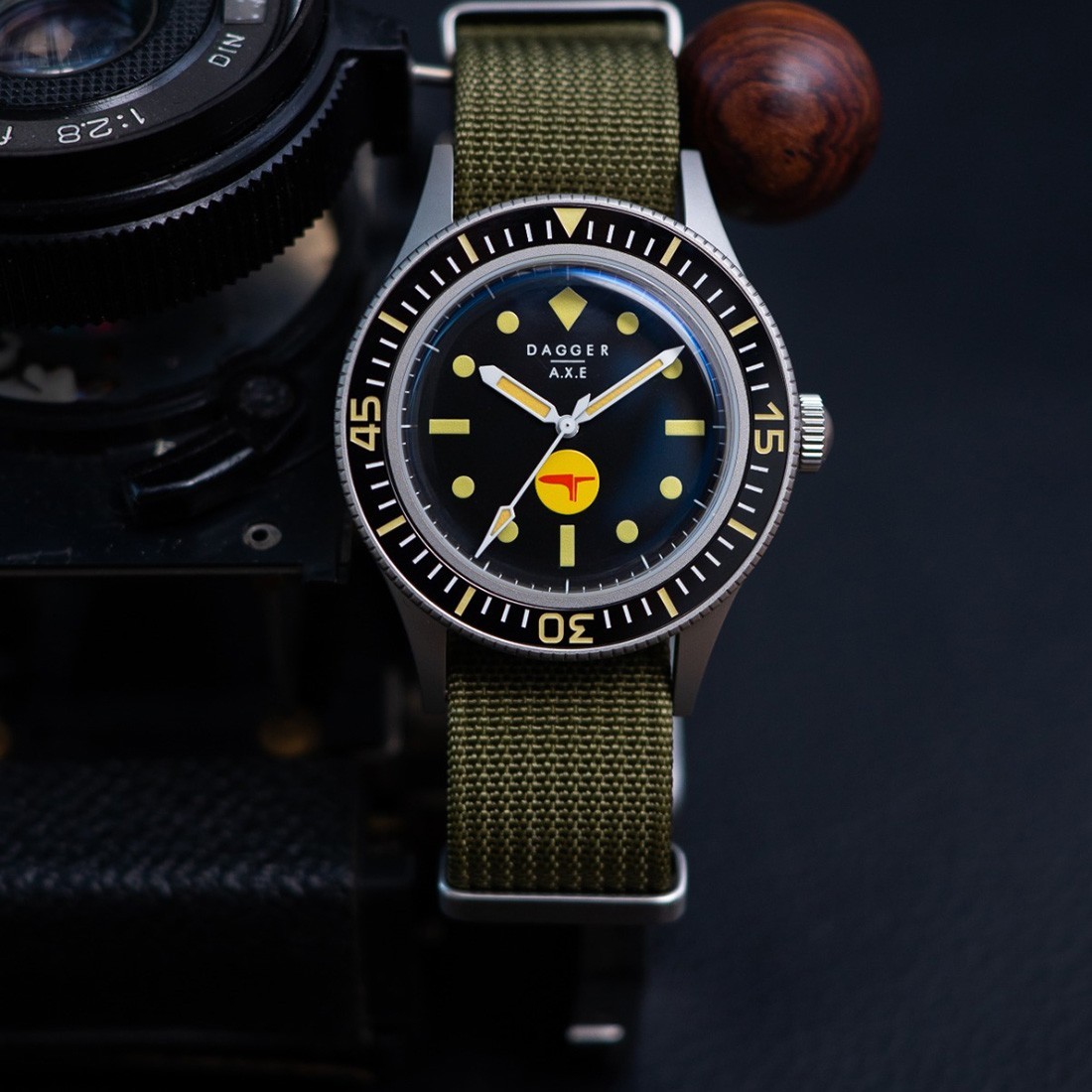 Dagger Axe Commando Mechanical Automatic Steel Black Green Diver Men’s Watch