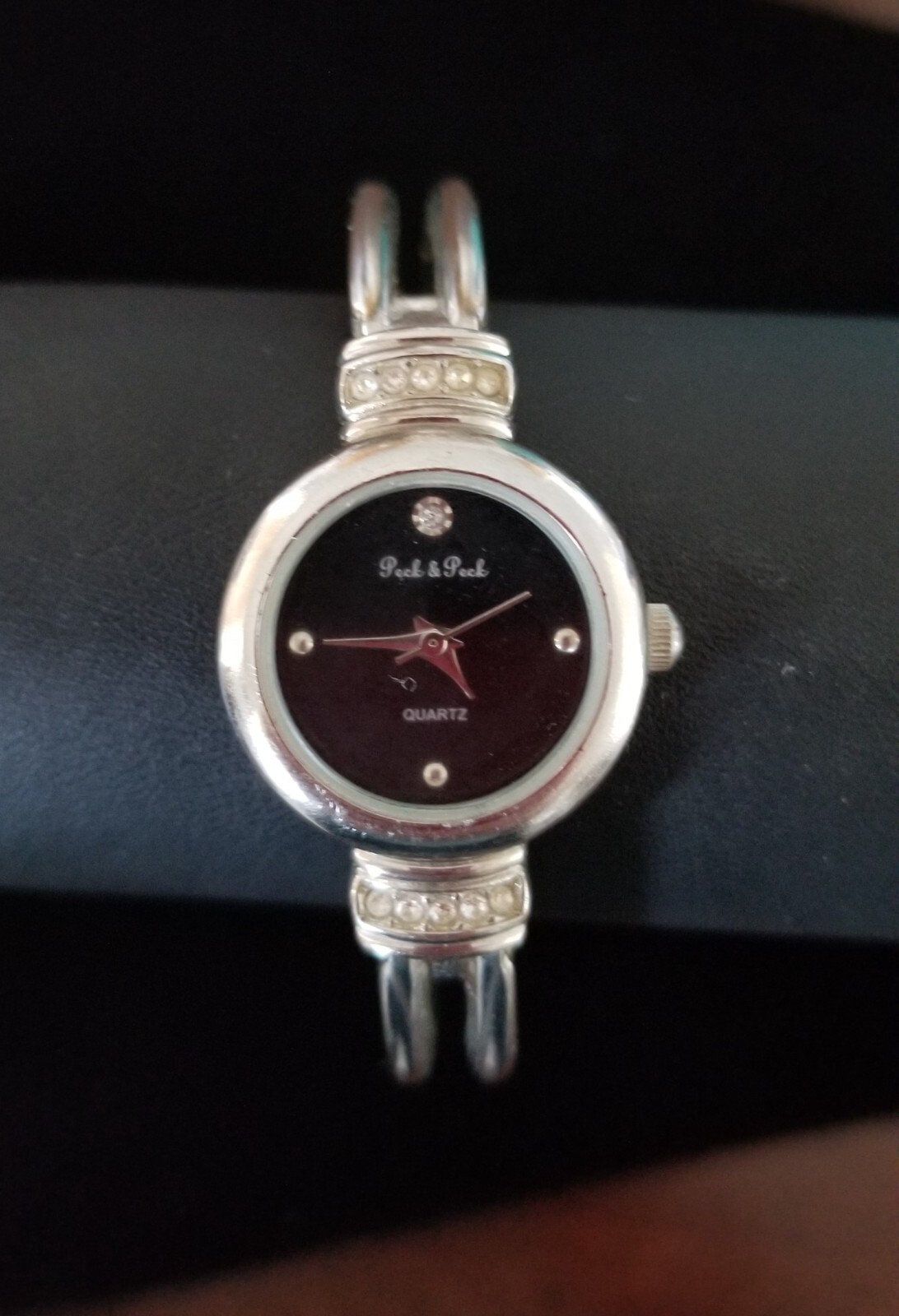 NIB Peck & Peck Silver Tone Diamond Accent Cuff Watch 2 Bar Arms 6″-7″ New Batt