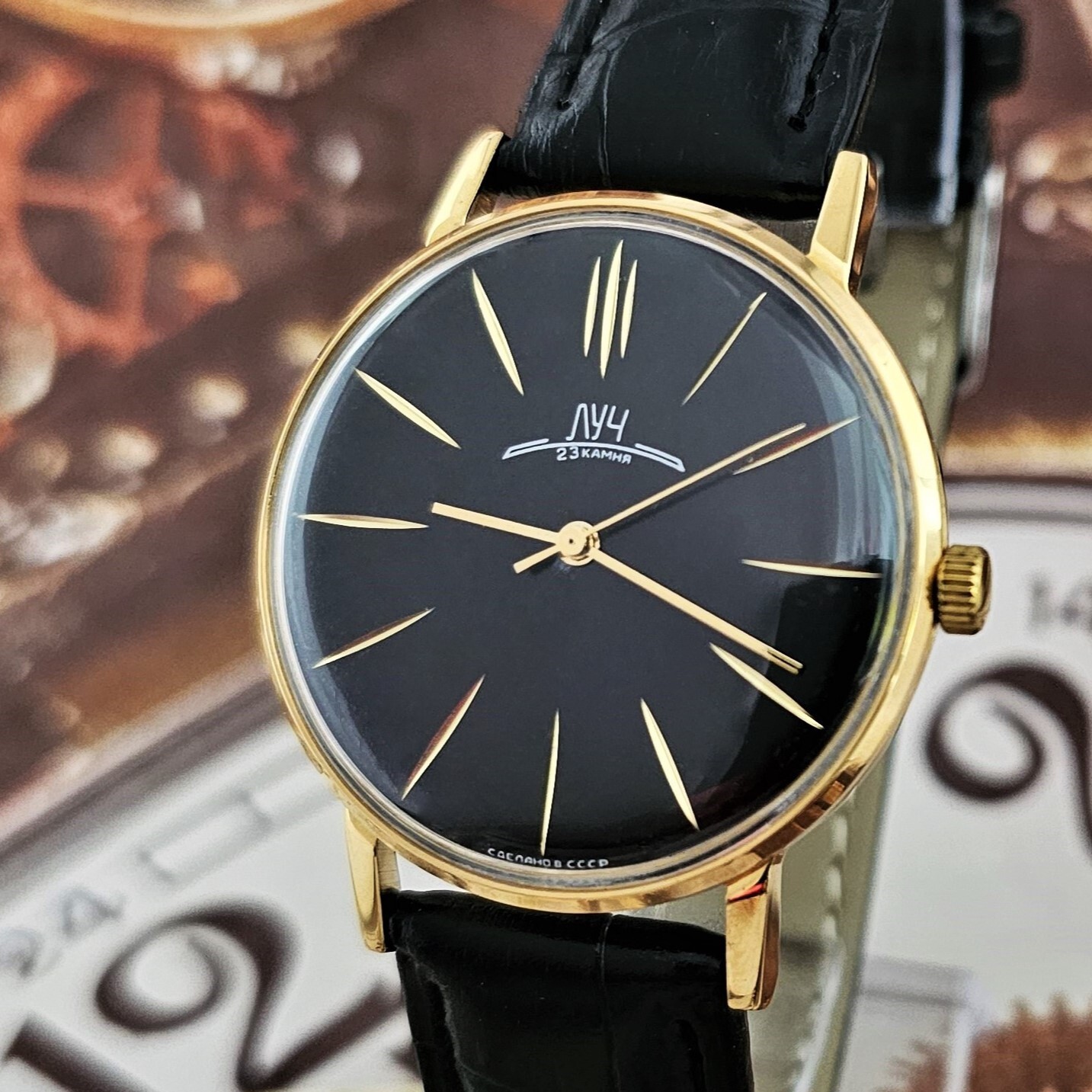 Vintage Watch USSR Poljot – Luch De Luxe ULTRA SLIM Mechanical Wristwatch 2209