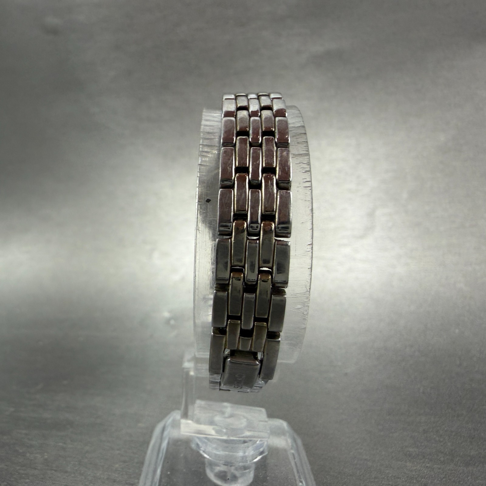 Seiko Watch Women 16mm White Dial Two Tone Octagon 1N00-0GV0 New Battery Vintage
