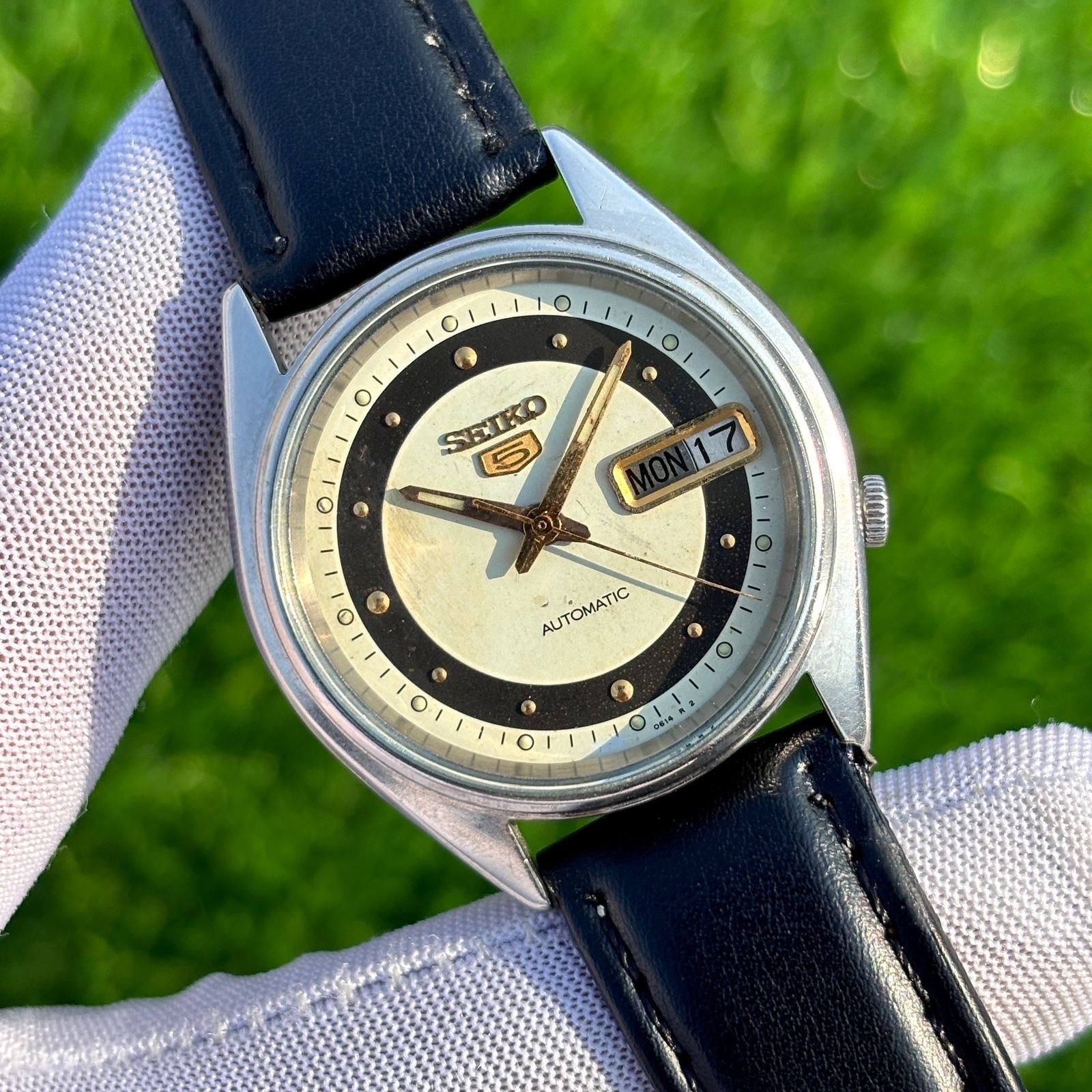 Vintage Seiko 5 Dress Formal Automatic Japan Made Men’s Watch 7009-6001