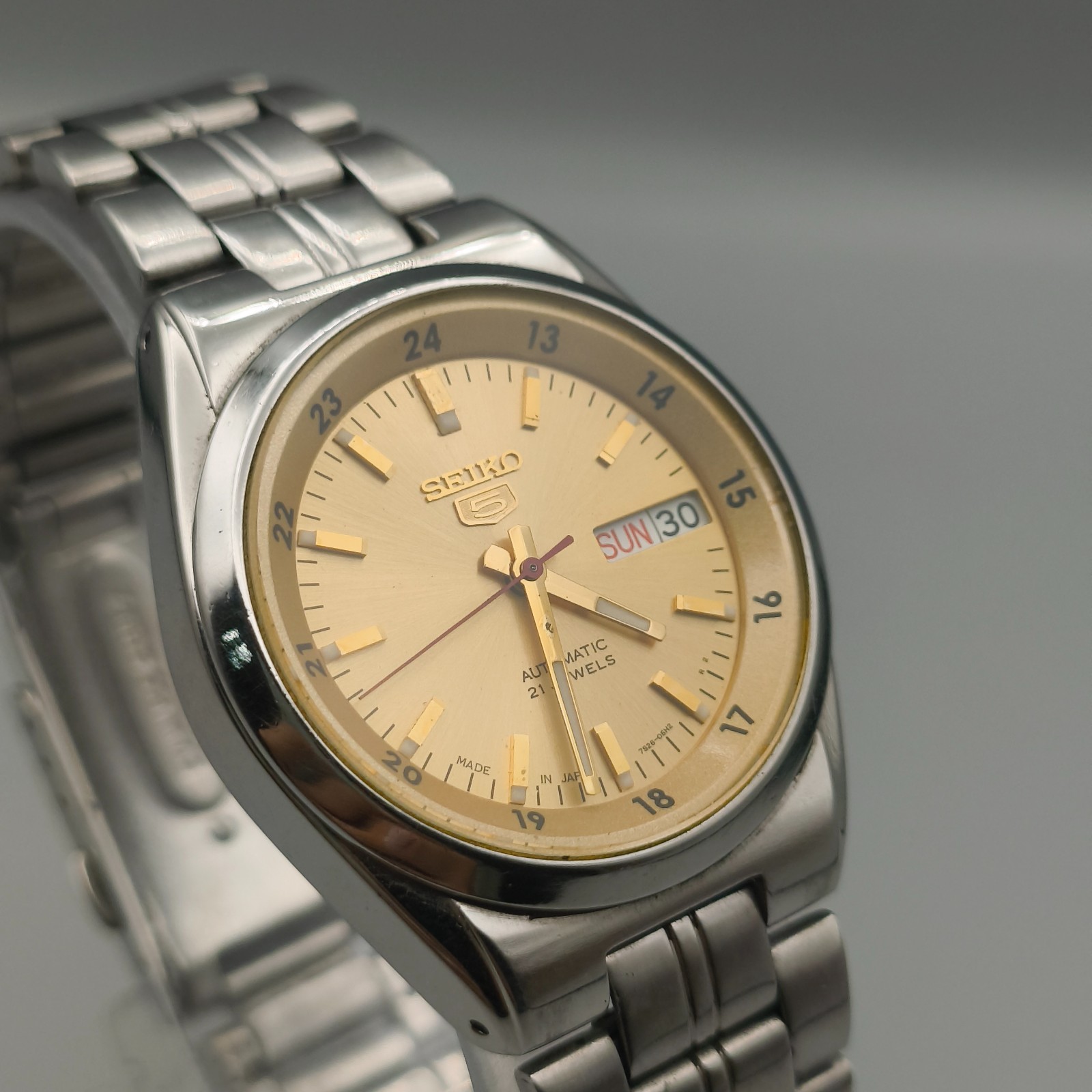 Vintage Seiko 5 Automatic 7S26 Golden Railway Time Watch Japan