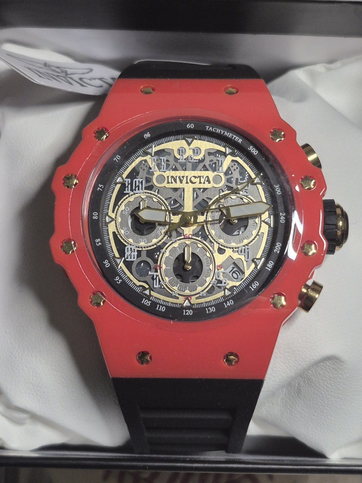 Invicta Racing Vaulthan Men’s 44mm, Black & Red 69685 NEW w Warranty