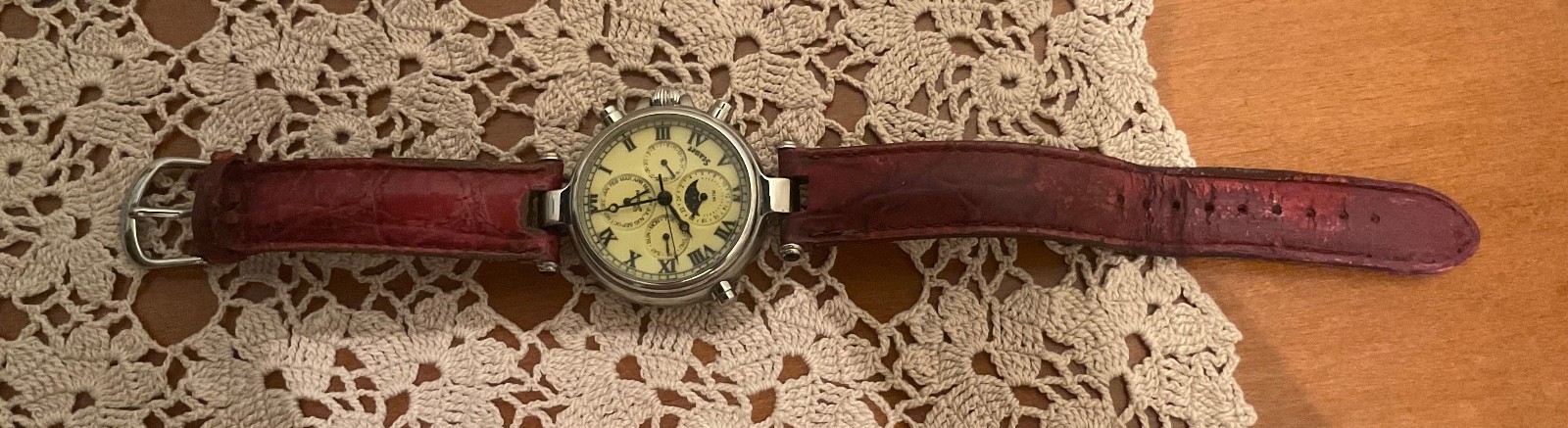 Stauer Graves ‘33 Watch Cream Dial Silver Case, Moon Phase, Auto, New Strap Incl