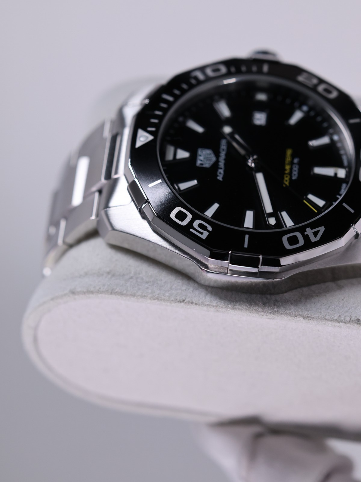 TAG Heuer Aquaracer WAY101A.BA0746 43mm Black Dial Full Set No.69655