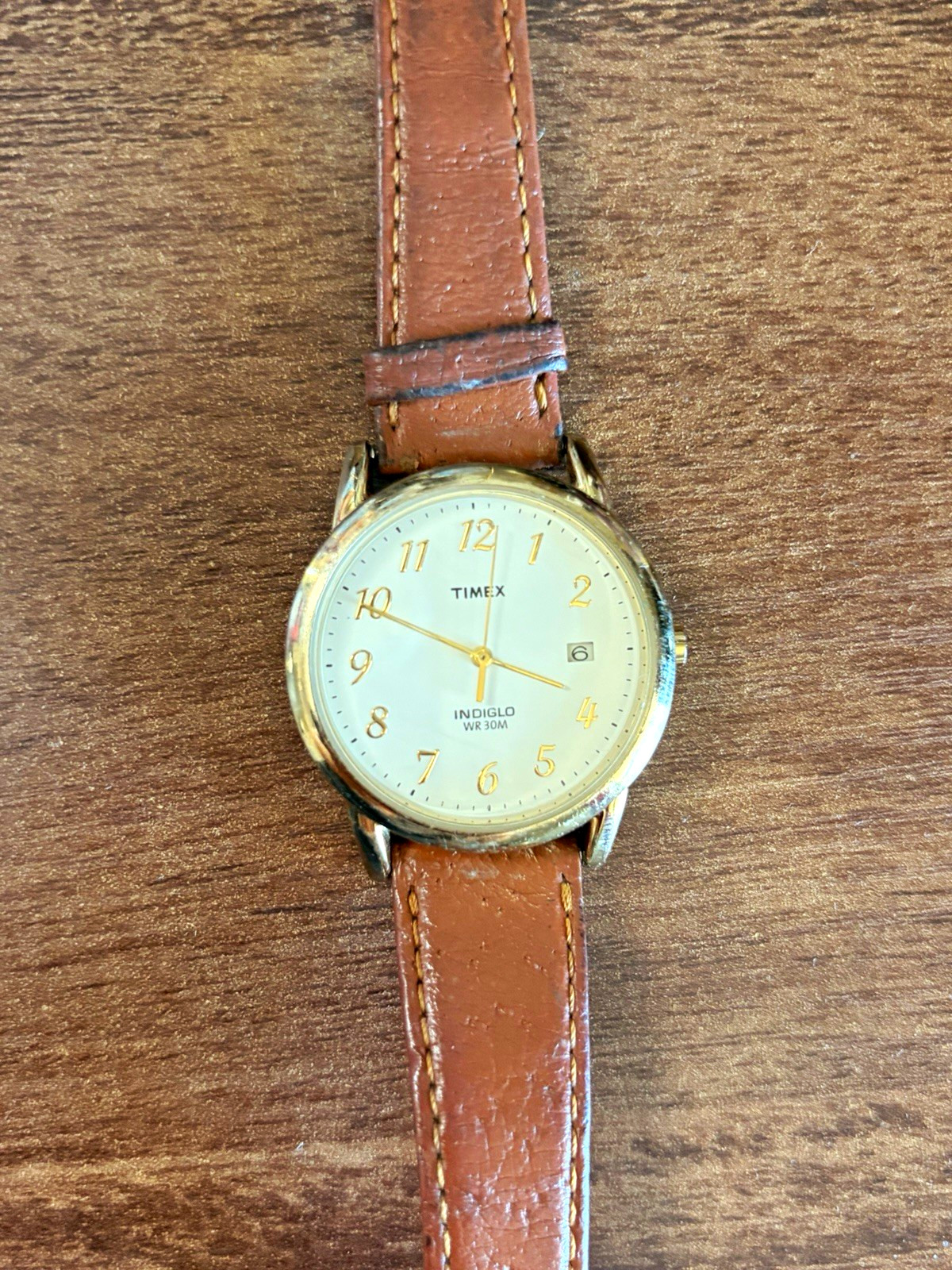 Timex Indiglo Quartz Analog Date Watch Gold Tone Brown Leather Strap WR30m