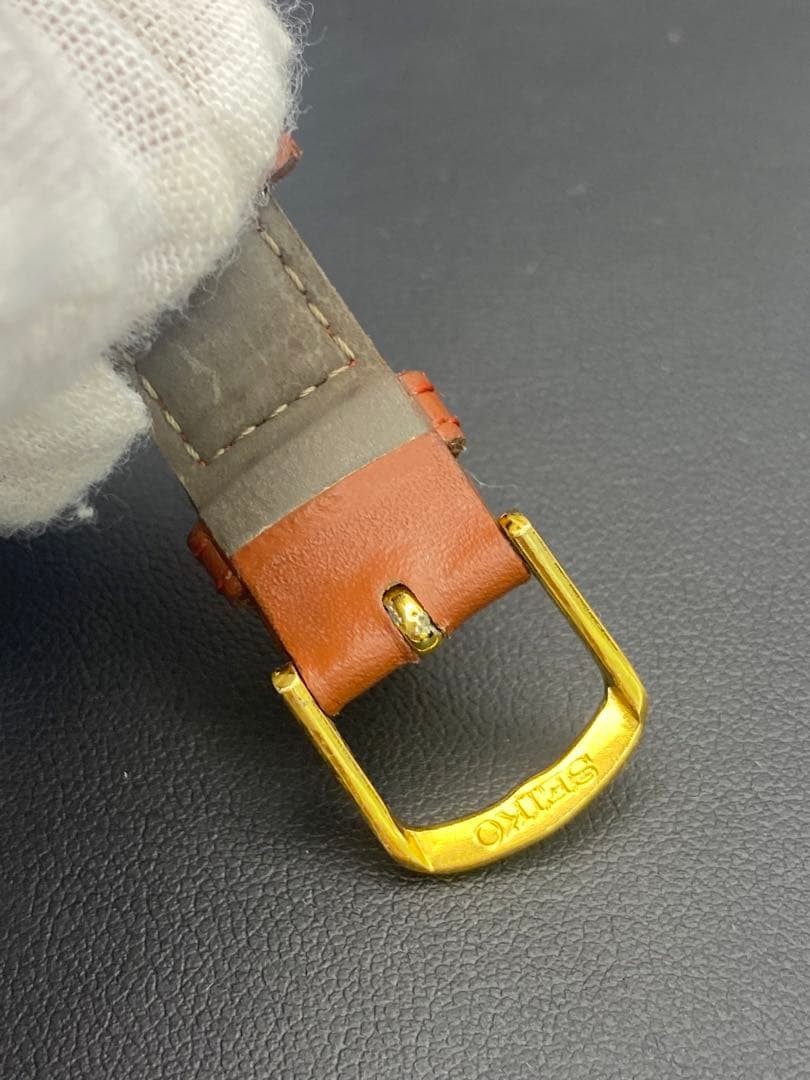 Seiko Dolce 5E31-0AA0 Watch, Gold, with Box