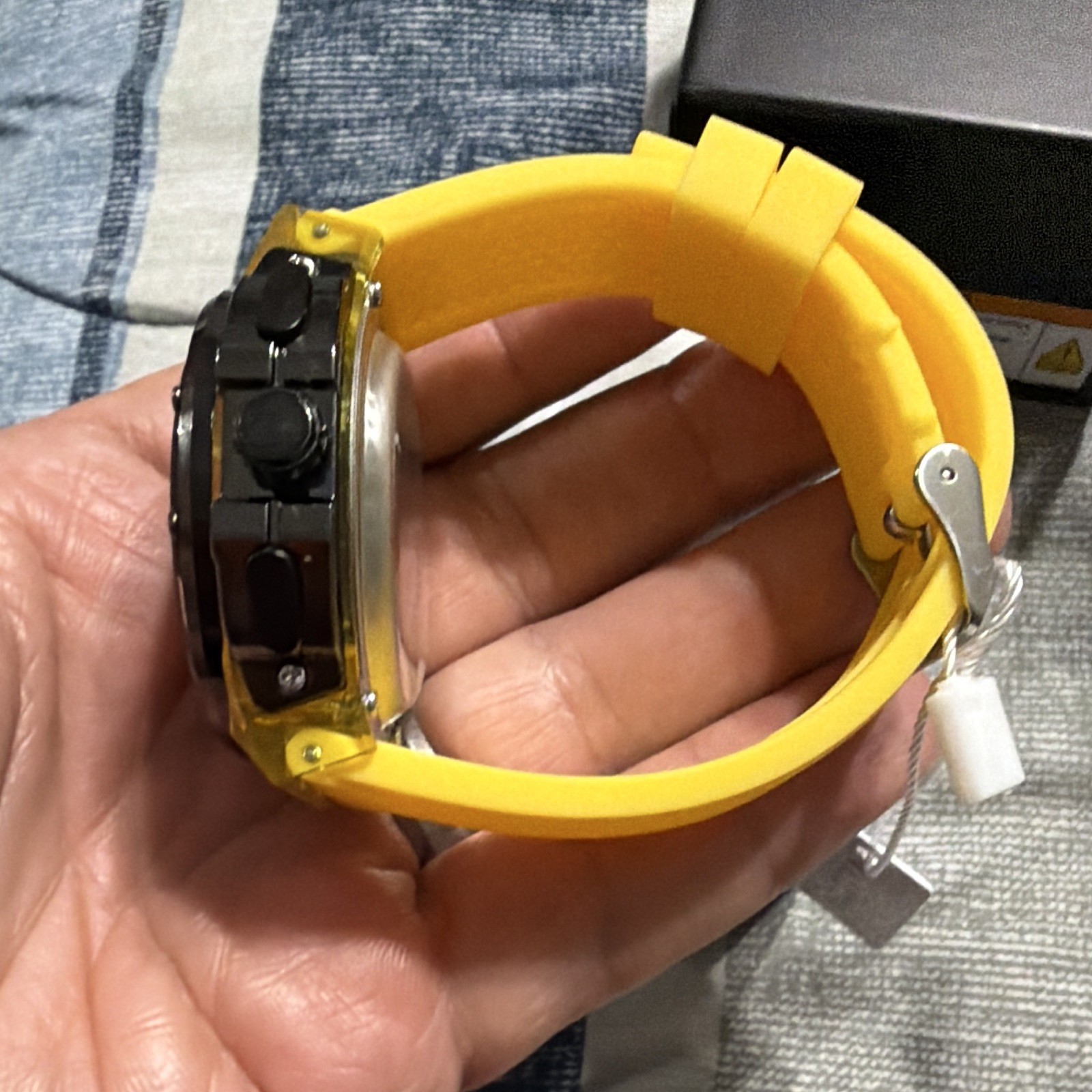 Activa Virtux X Invicta Digital Men’s Watch – 51mm. Yellow (ACW8118-001)