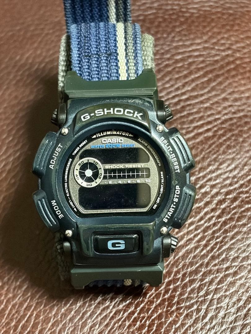 Battery dead, price reduced: CASIO G-SHOCK DW-9005 with nylon strap