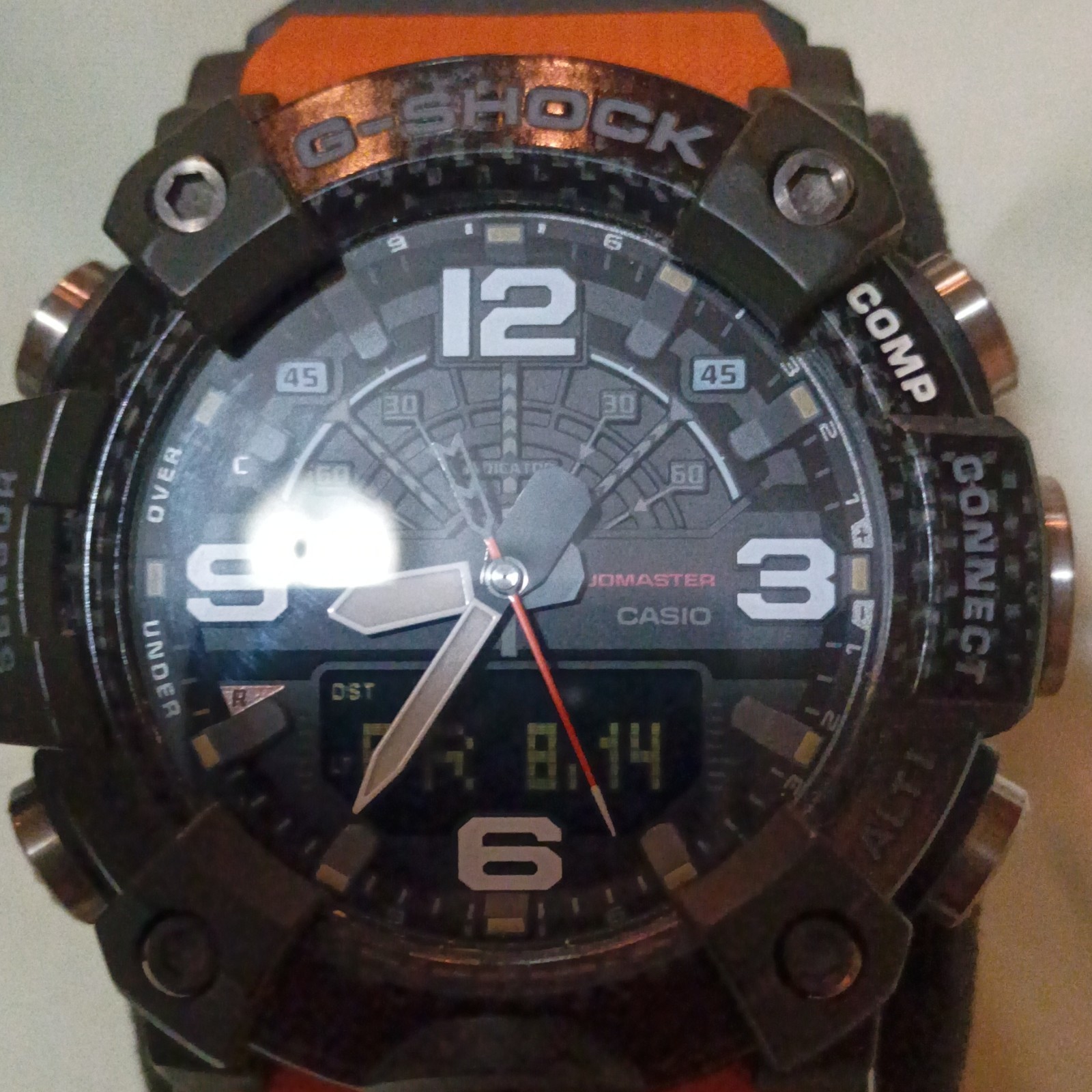 Casio G-SHOCK Mudmaster GG-B100 Bluetooth Carbon Quad 200m Orange/Black