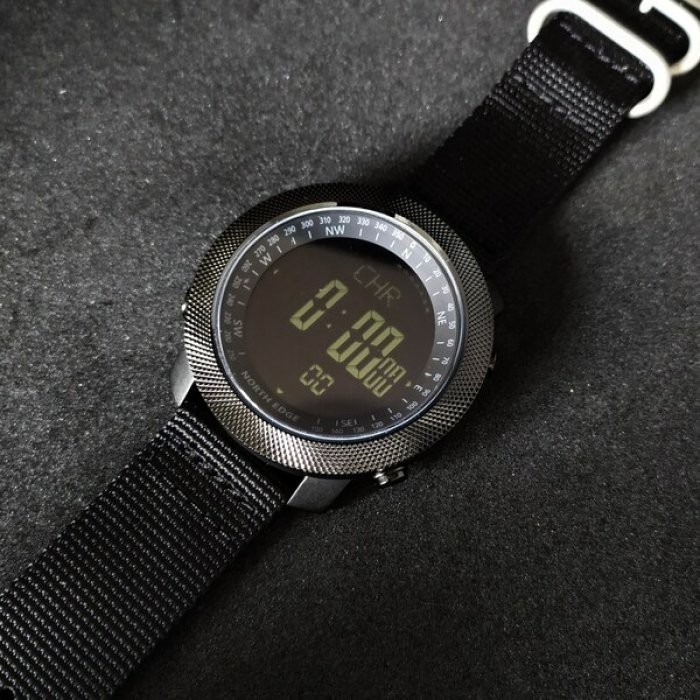 North Edge Apache 5BAR Men’s Waterproof Tactical Wristwatch with Compass, Quartz