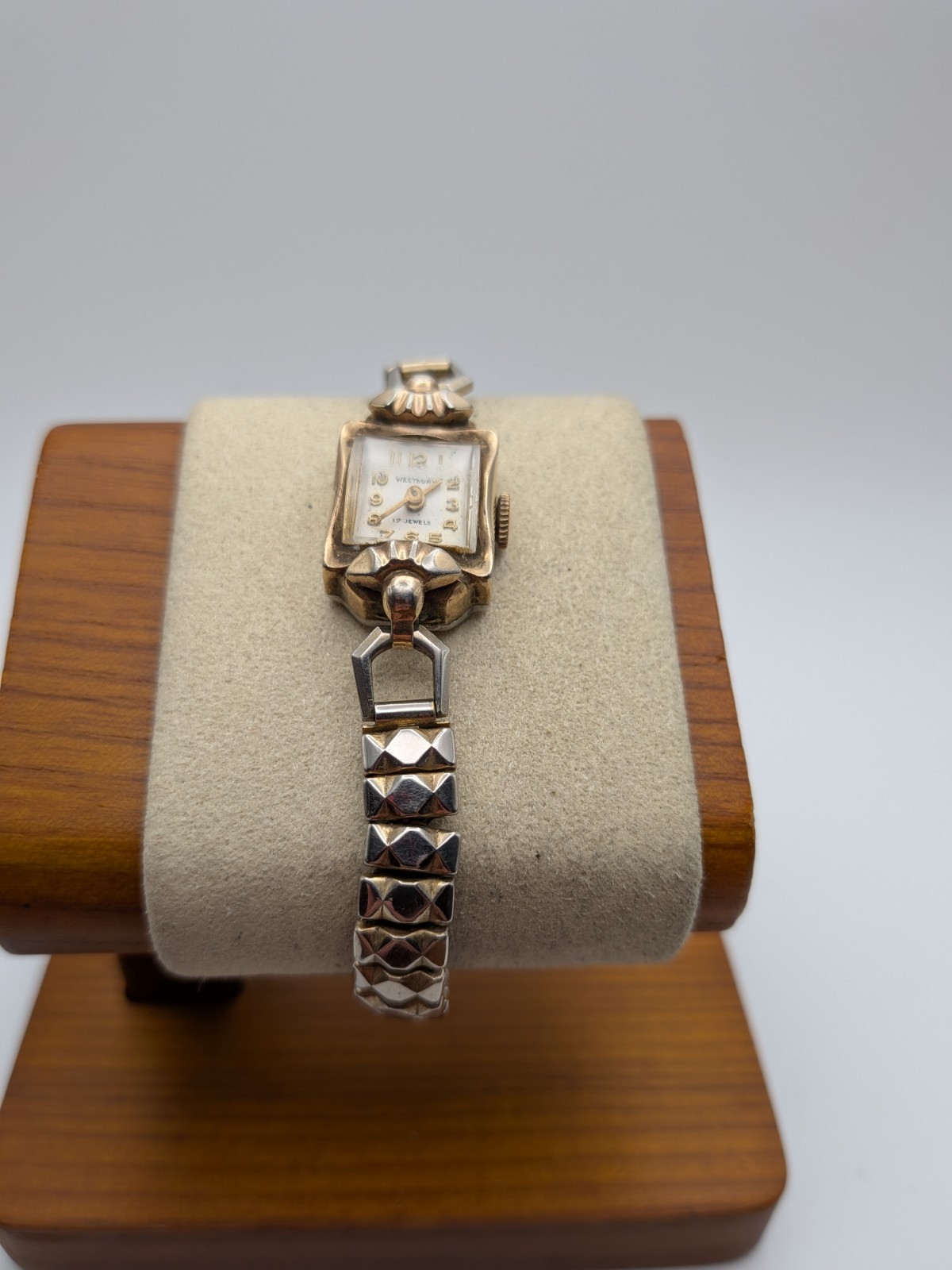 Vintage Westbury Watch 17 Jewels Art Deco Style. Swiss Mvmt. Manual Wind Working