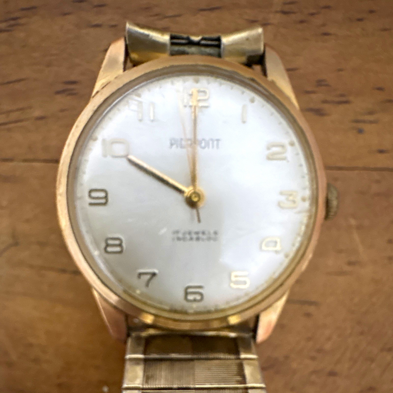 Pierpont 17 Jewels Incabloc Manual Wind Vintage Watch Gold Tone Silver Dial