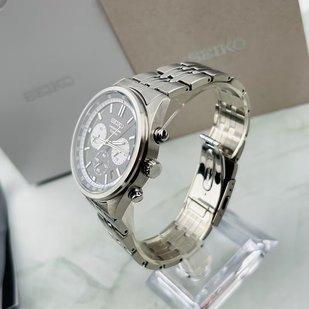 Seiko Essentials Men’s SSB427 Chronograph Quartz Watch Blue Dial 41.5mm New