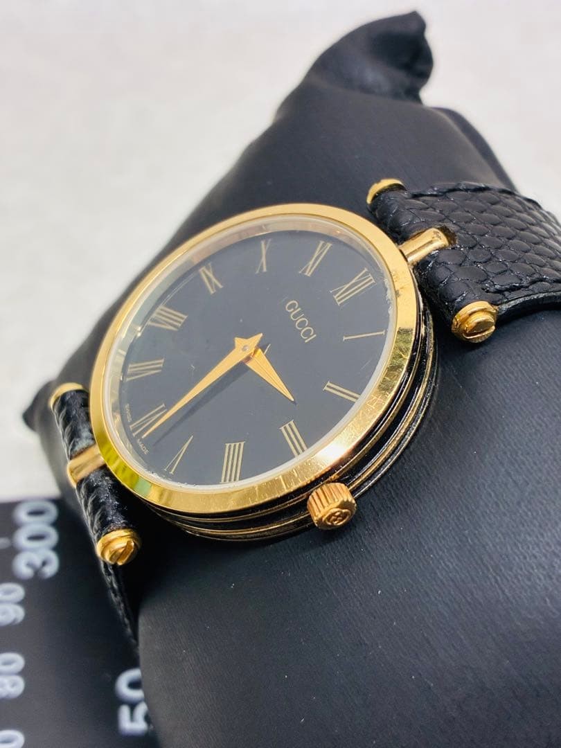 T7) Vintage GUCCI Sherry Line Black Dial Watch