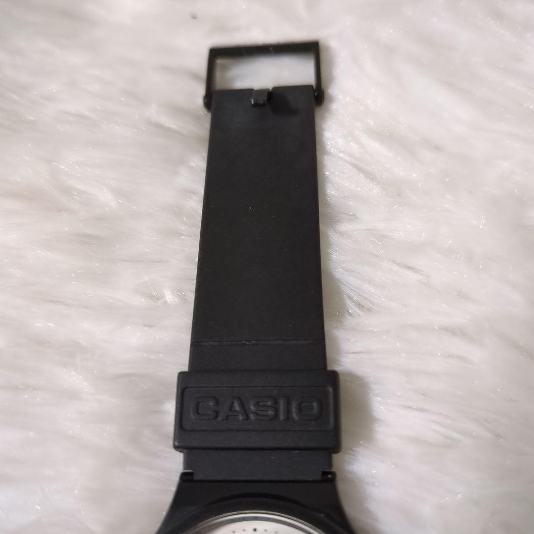 CASIO Quartz Watch Black/White