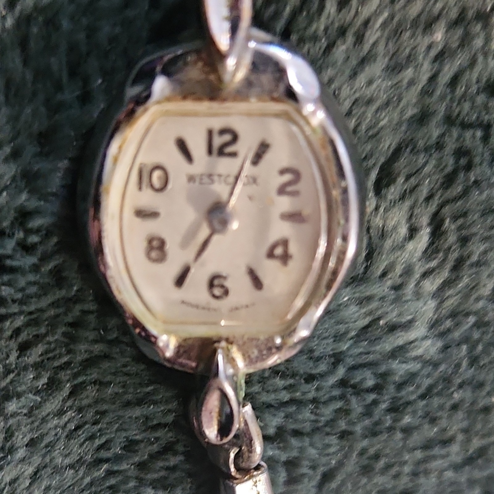Westclox Vintage Women’s Quartz Analog Silver Bracelet Watch White Dial 18mm