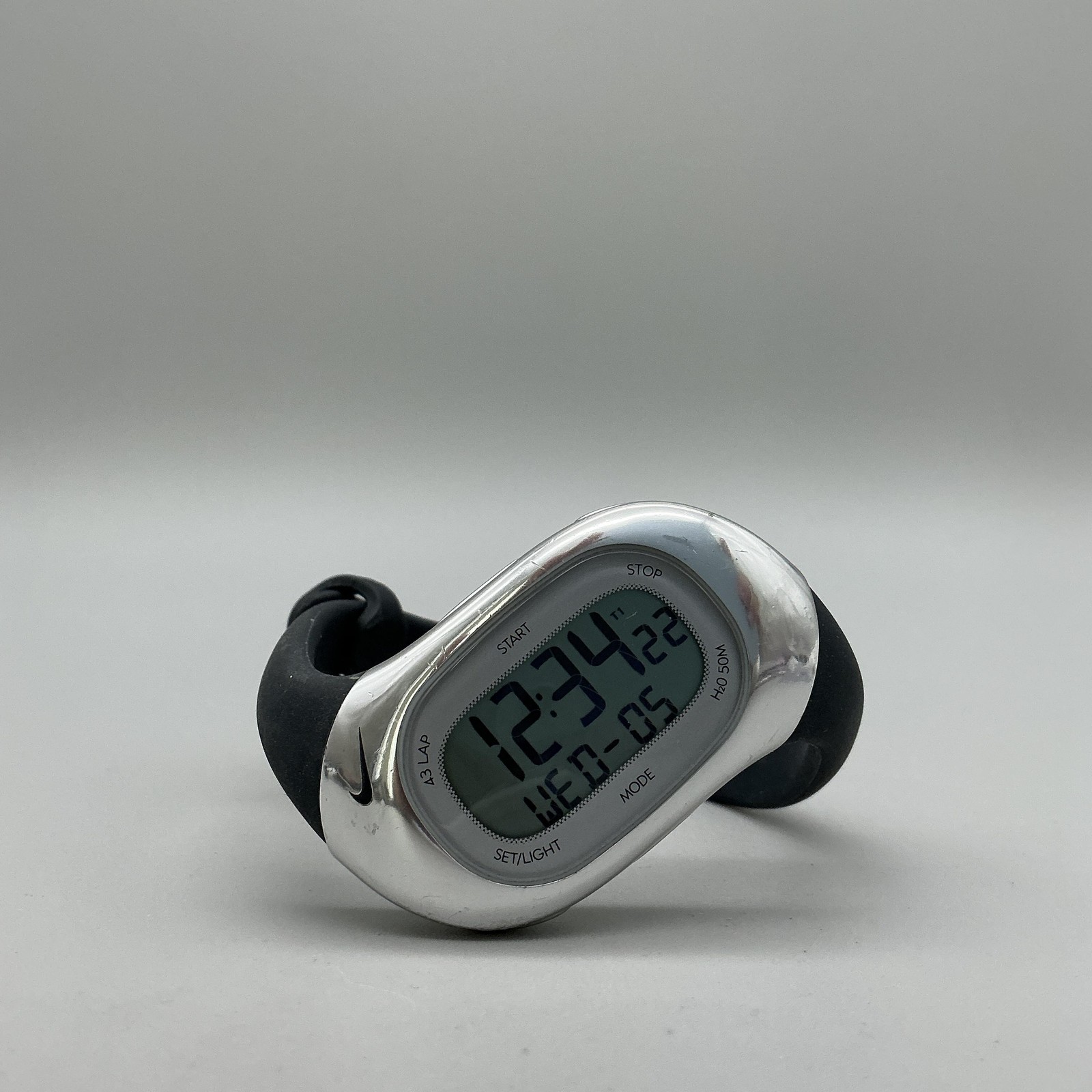 Nike WR0104 Triax Womens Watch 27mm Silver Tone Digital Polyurethane New Battery