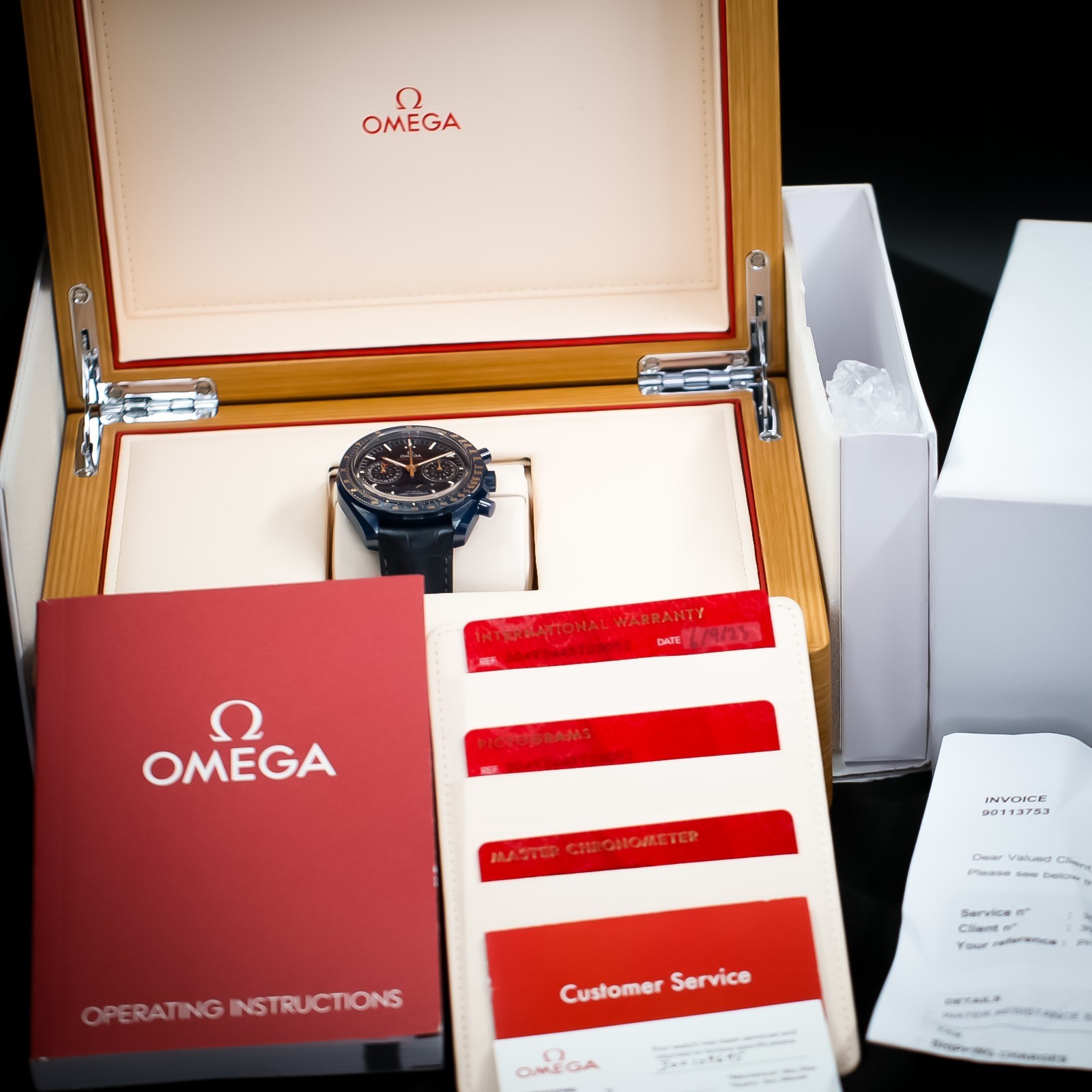 OMEGA Speedmaster Moonphase 304.93.44.52.03.002 Blue Side Of The Moon Full Set