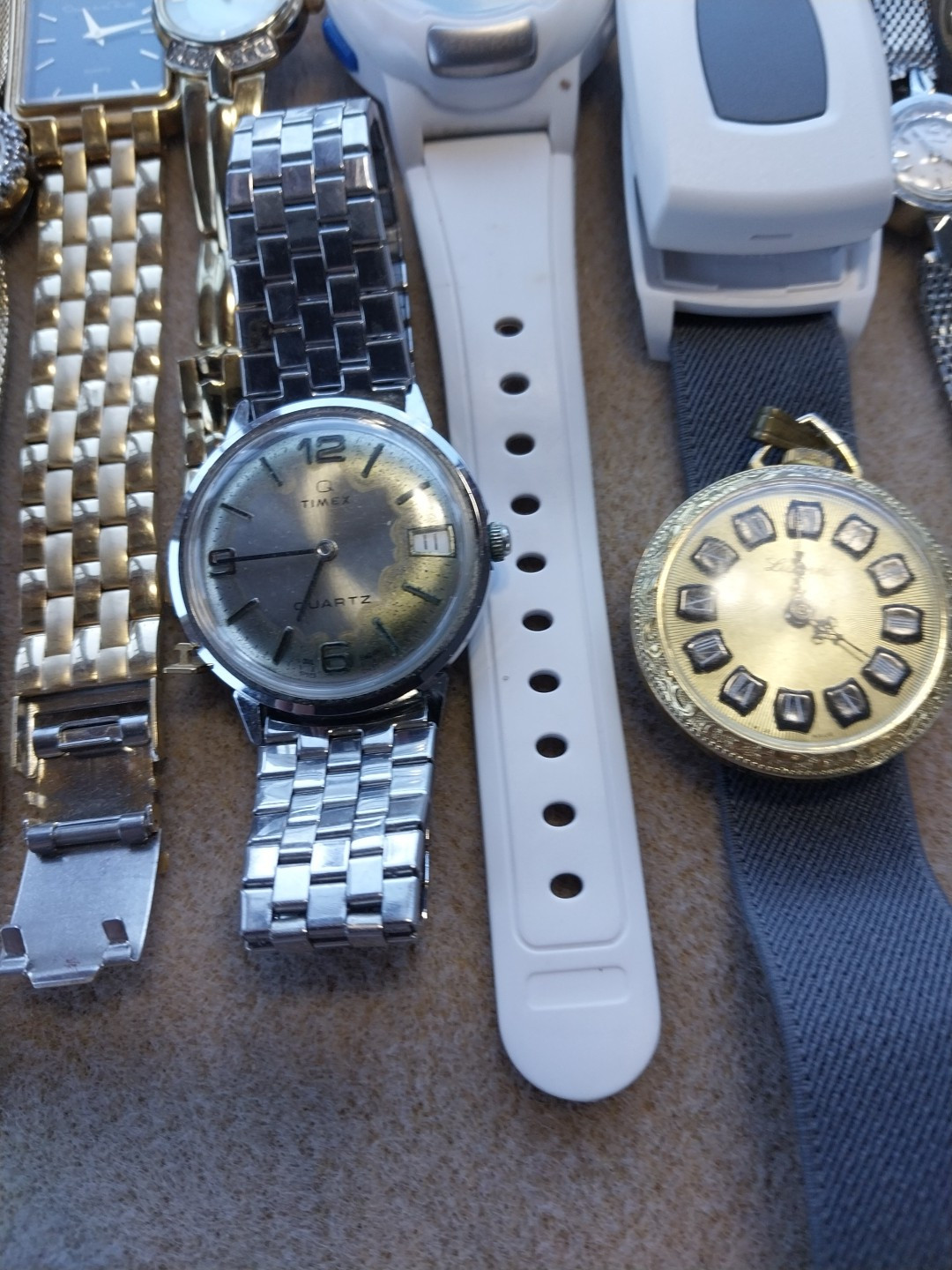 Is 18 none working watches