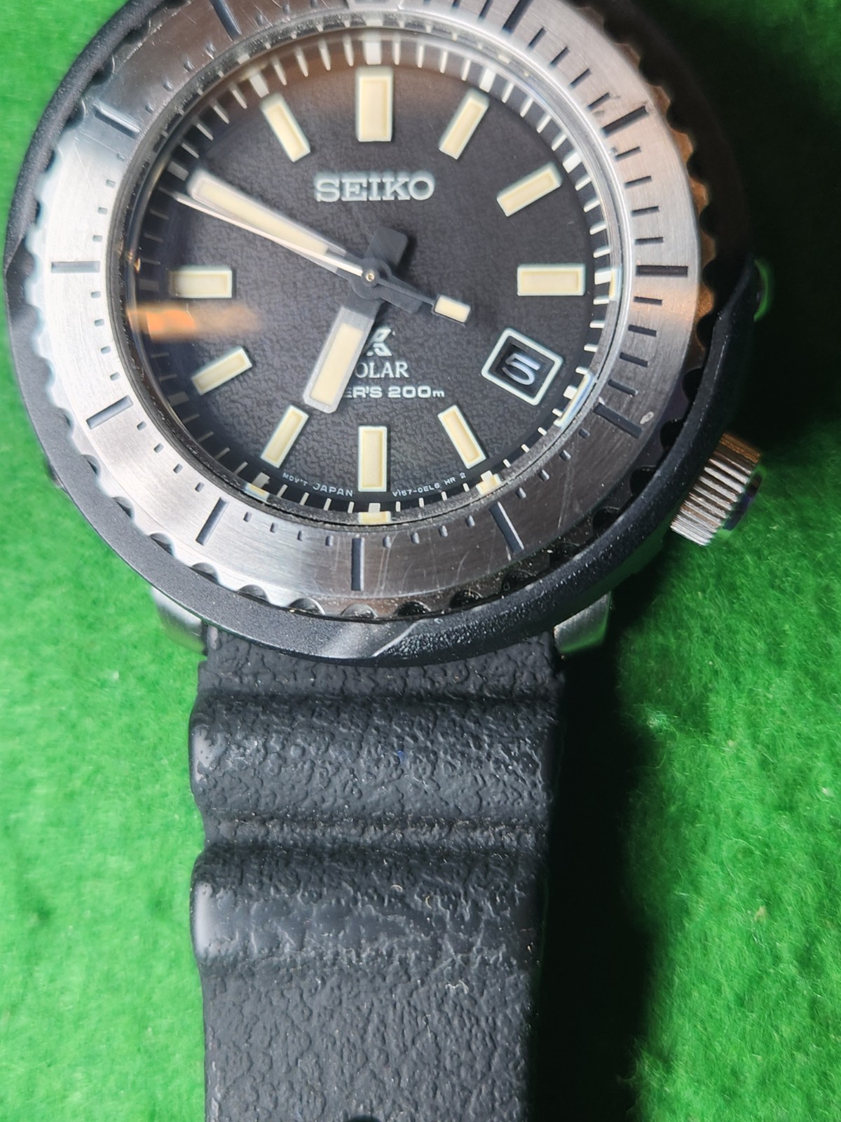 Seiko Prospex SNE541 Street Series Solar Tuna Gray Diver V157-0DD0