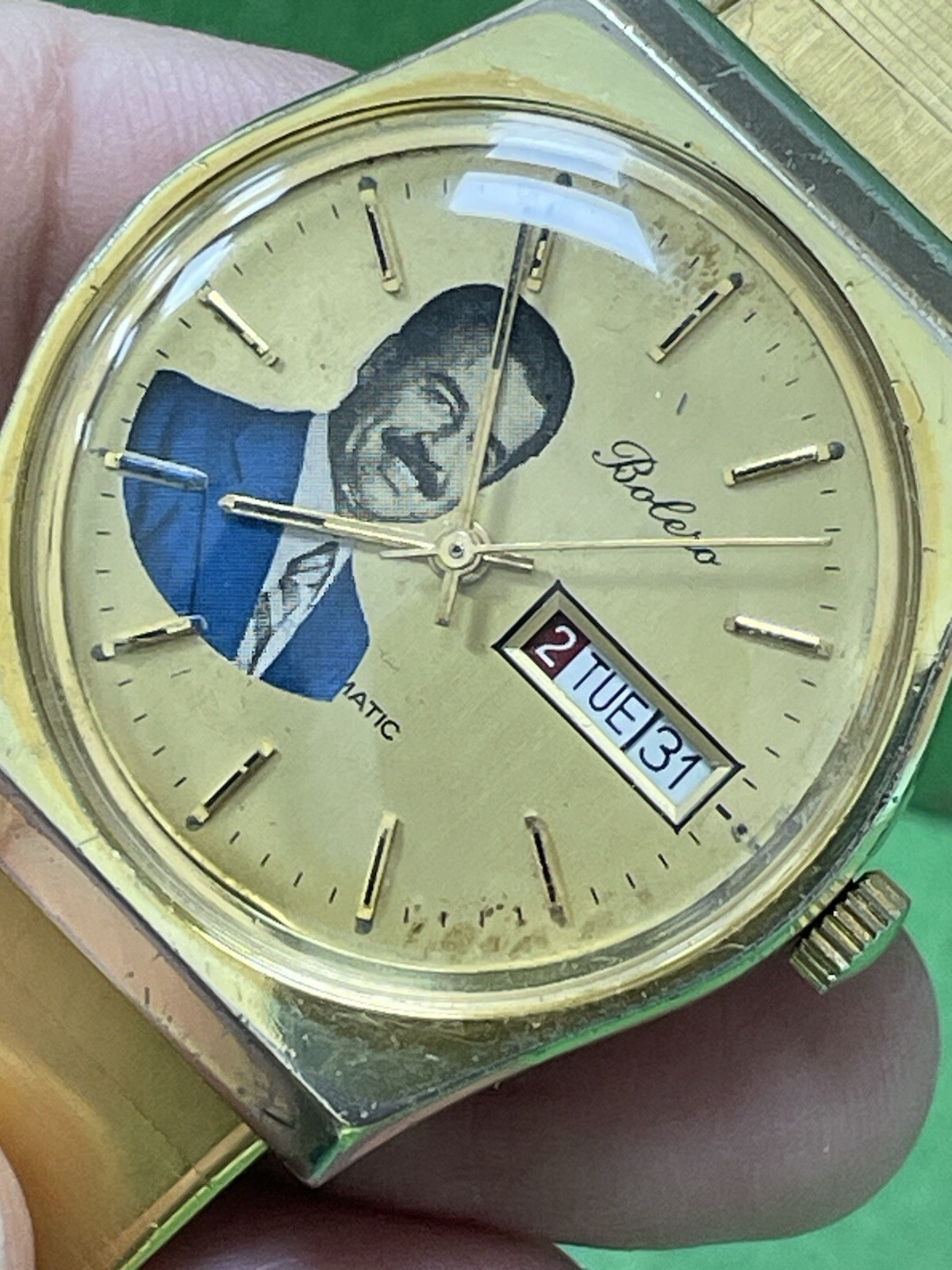 SWISS BOLERO President Saddam Hussein Iraq Watch 32m Size Automatic R15