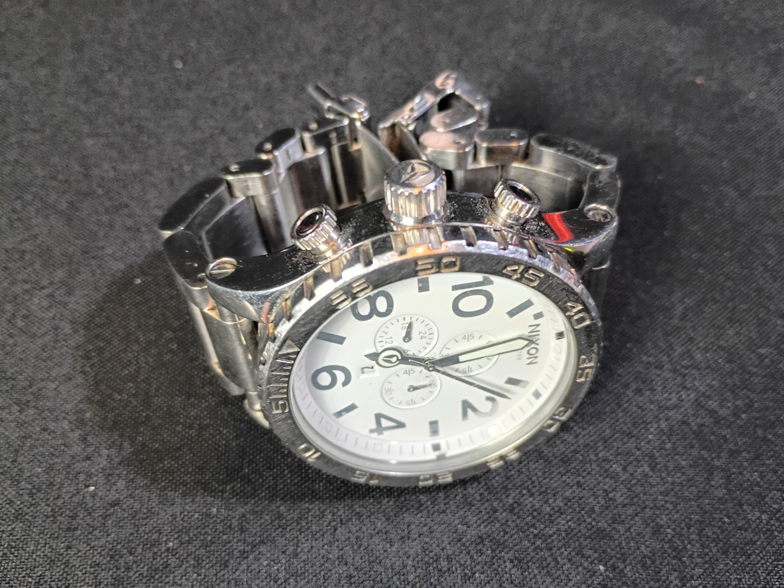 Nixon The 51-30 Chrono Men’s Quartz Chronograph Date 51mm Silver Bracelet