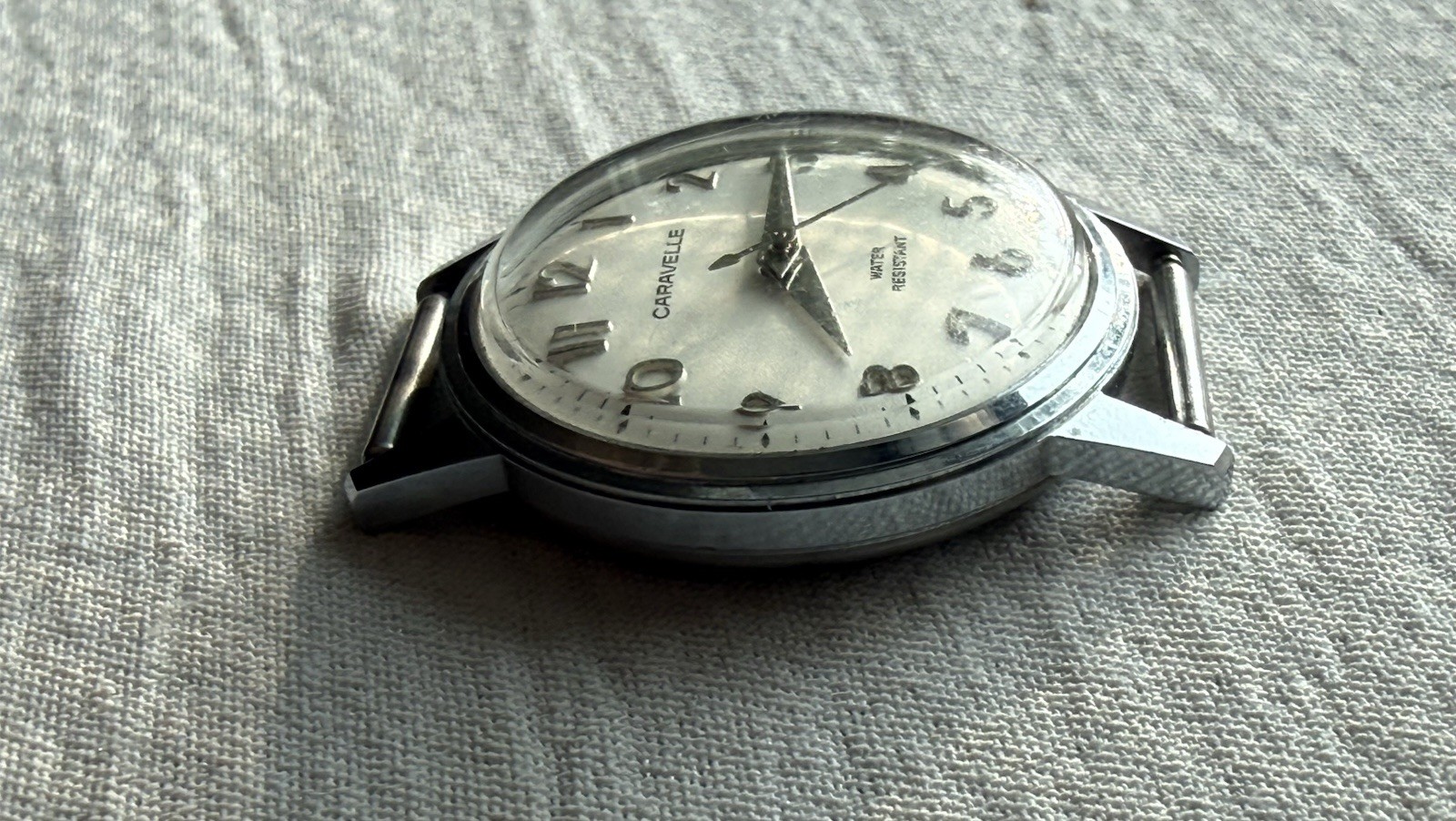 Vintage 1970 Caravelle By Bulova 31.5mm Mechanical Watch For Parts/Repair
