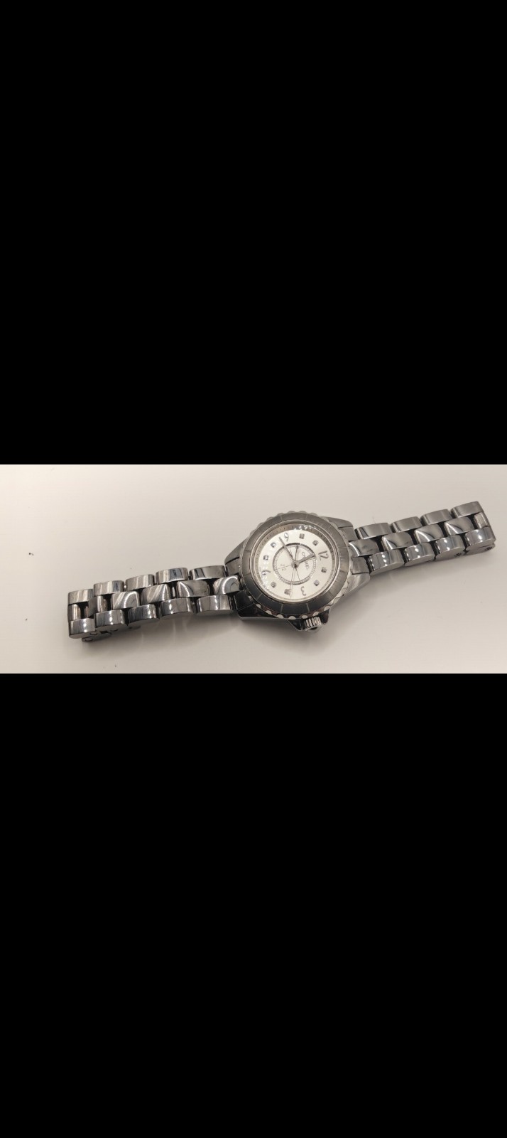 Chanel J12 Chromatic H3401 29mm Quartz 8 Diamond Dial Box & Papers