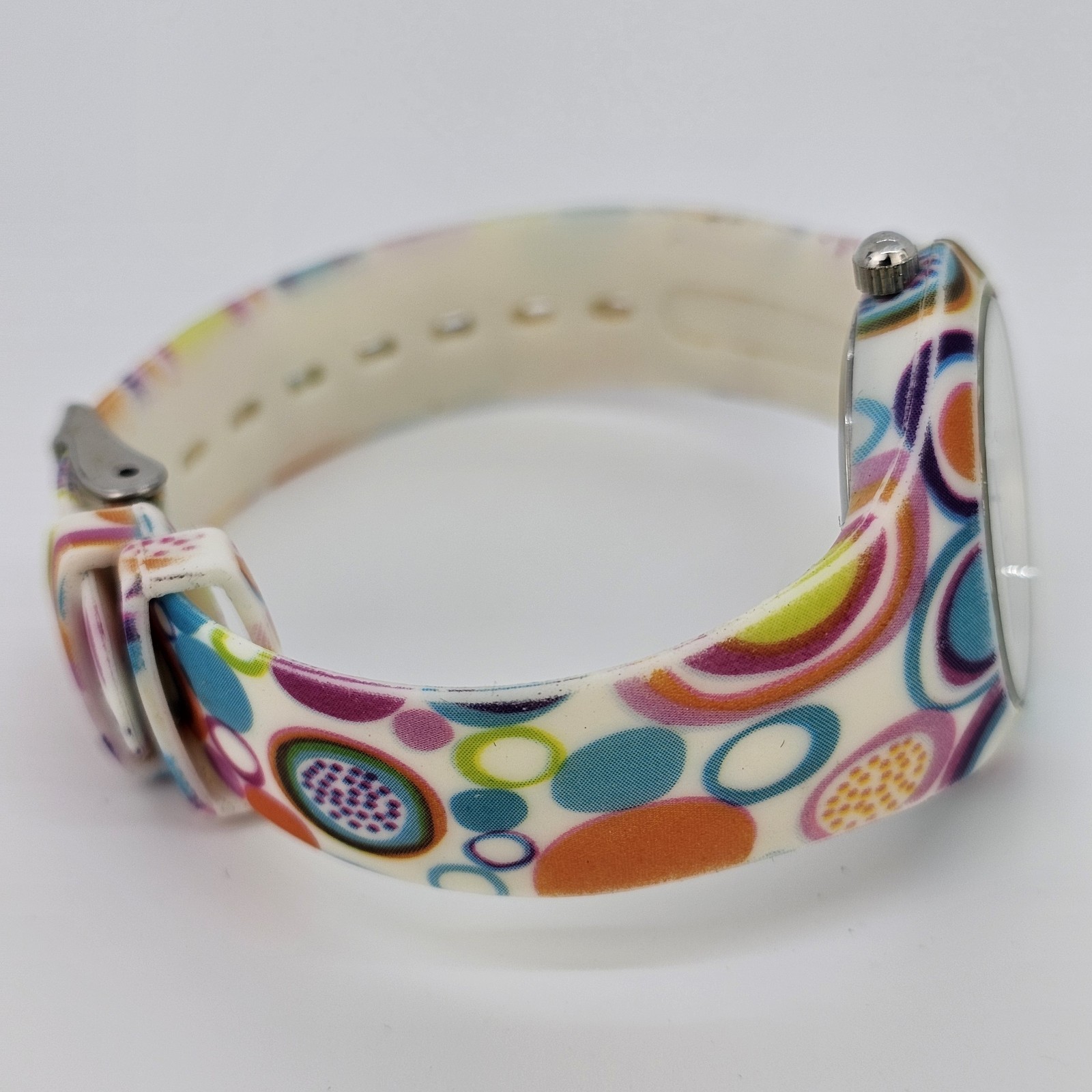 34MM Women’s Watch White Dial Multicolor Plastic Bands New Battery