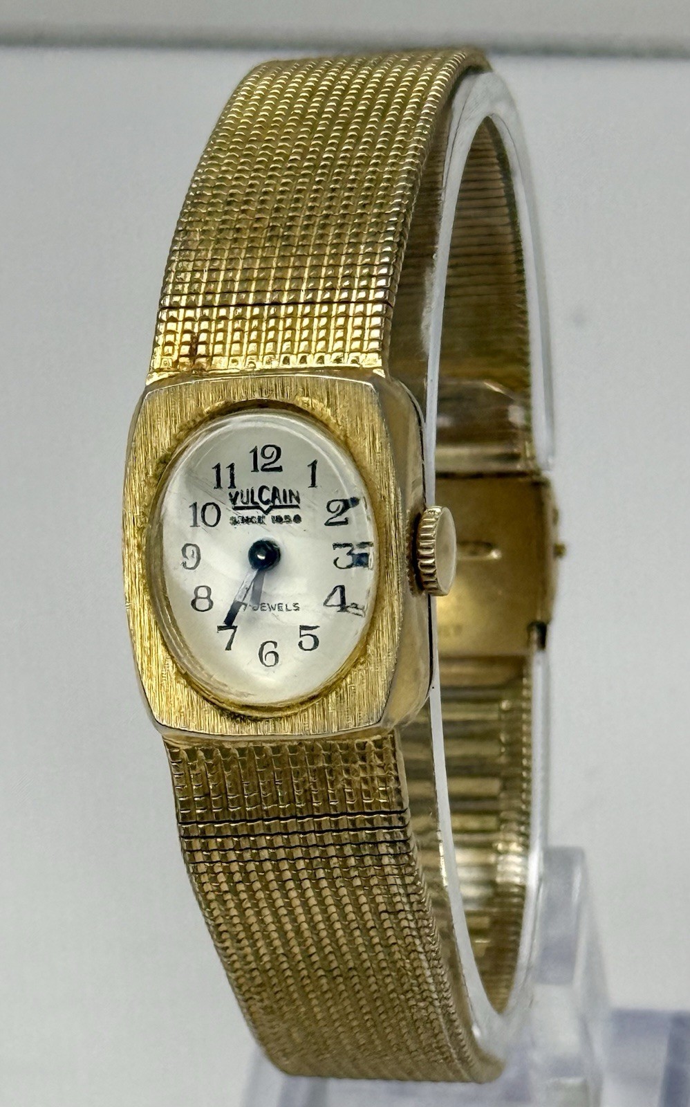 Vintage Vulcain Ladies 17 Jewel Mechanical WindUp Swiss Watch GoldTone 16mm 7.5”