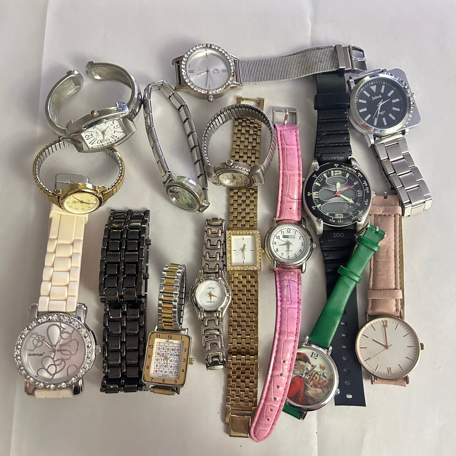 Assorted Watches Used Not Working For Parts Or Pieces lot 17