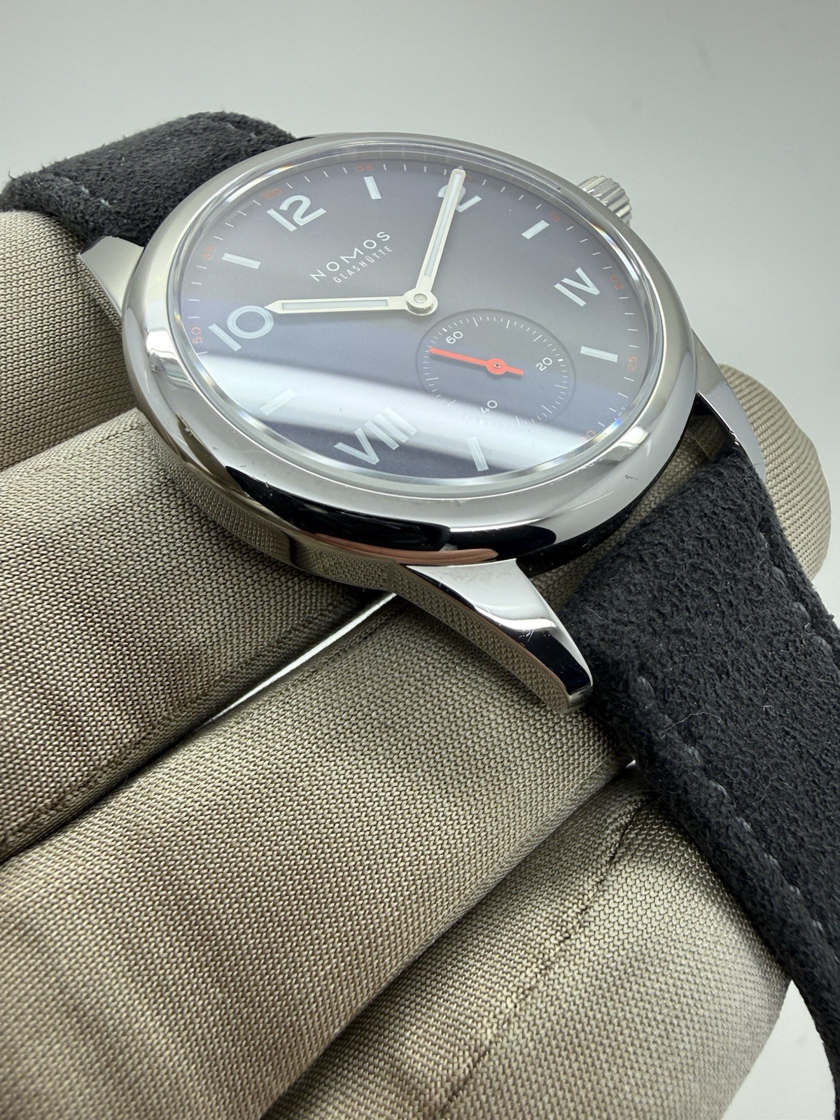 2025 Nomos Club Campus Blue Purple 36mm Stainless Steel Manual Watch 713 B+P