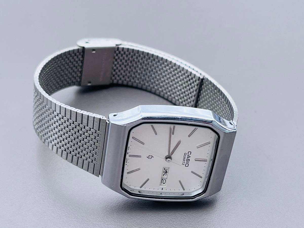 Made in Japan Rare CASIO MQ 503 Day Date Men’s Watch Original VINTAGE kanji day