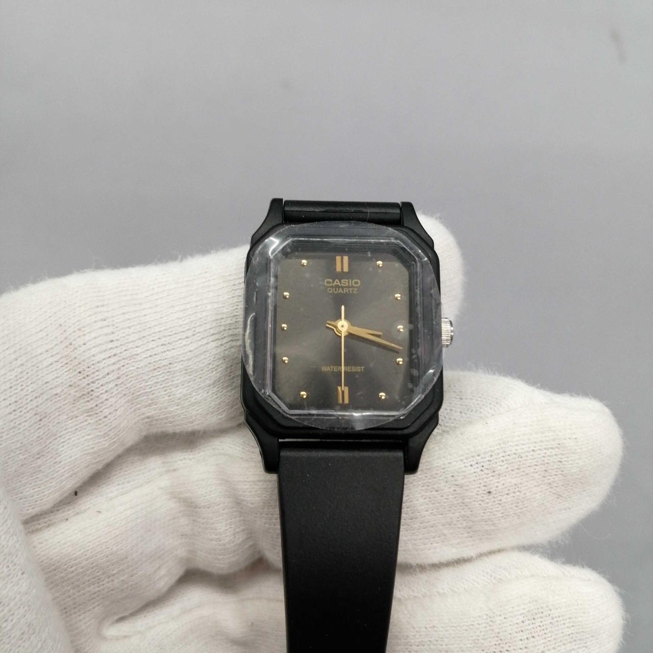 CASIO LQ-142 Watch