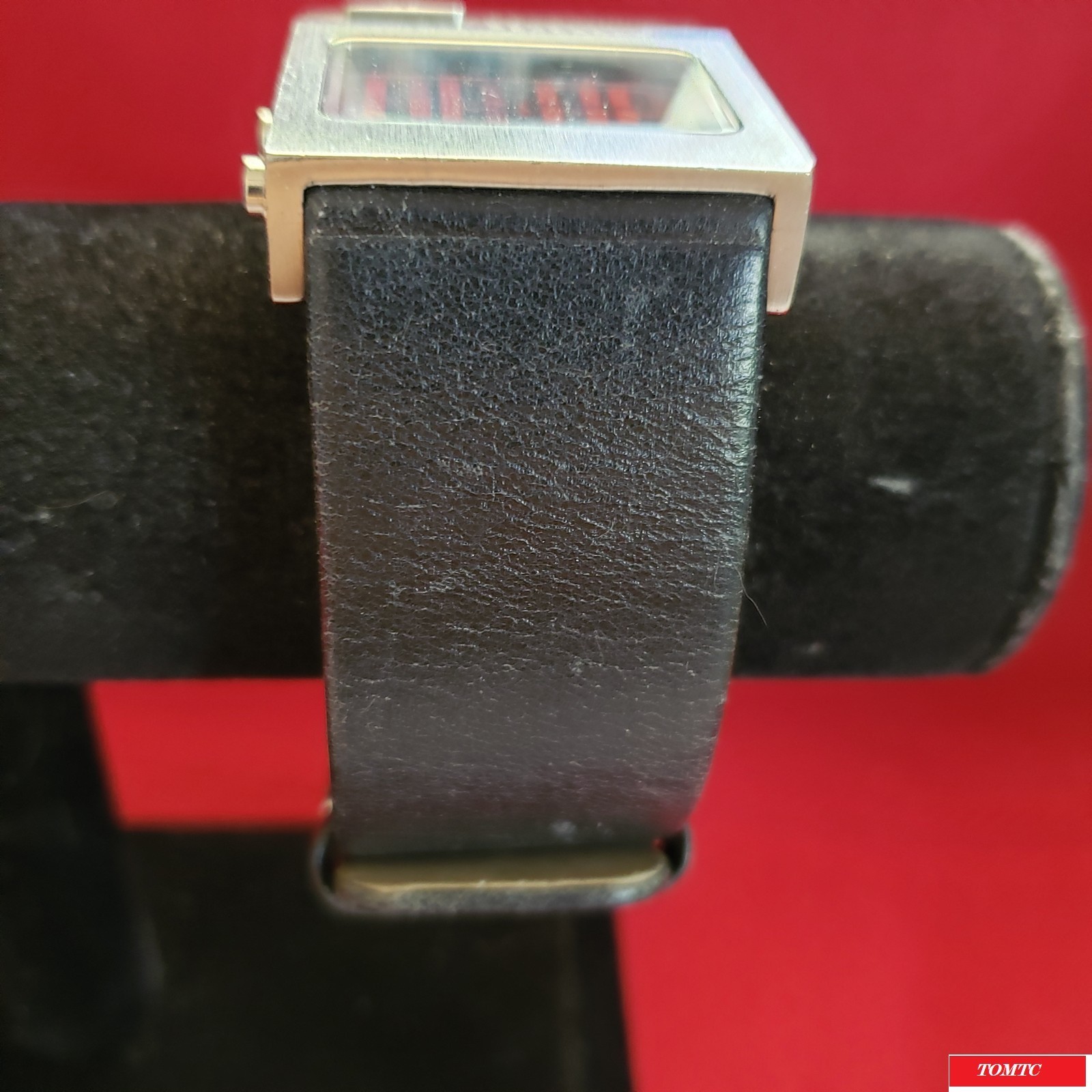 Nixon “The Dork” (Black) China Movement w/ Original Box & Stand & Manual [4C]