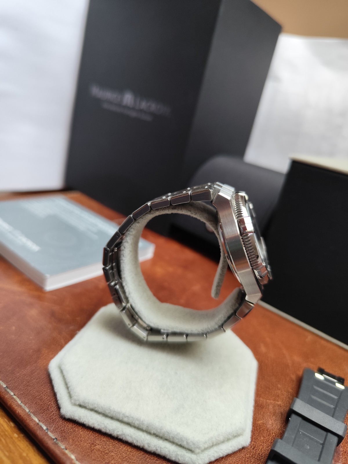 Maurice Lacroix – Aikon Venturer 38.5mm – Automatic – Full Set – Year 2025