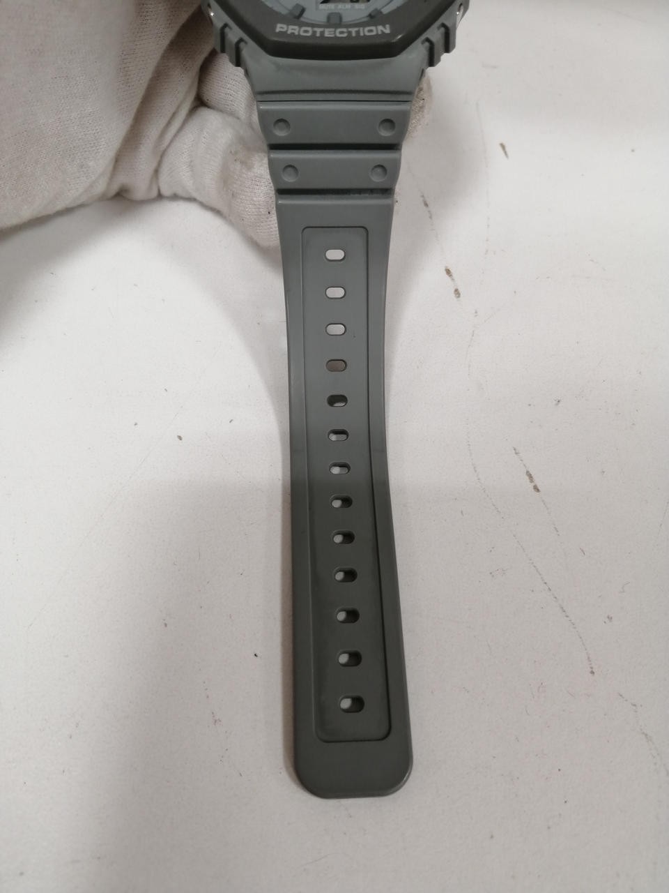 [A3S] Casio G-Shock GA-2100 Grey Carbon Core Guard Quartz Watch [t1x]