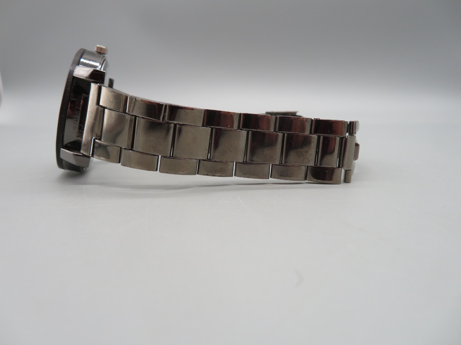 Men’s JWH 88-9 IV Black & Gold Dial Geometric Design Watch New Battery