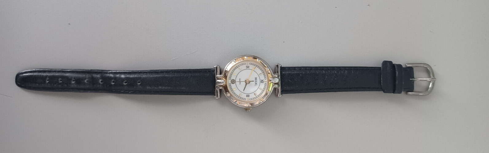 Relic Watch Women Silver Gold Dual Tone, Date, NEW BATTERY 8.5″ in length