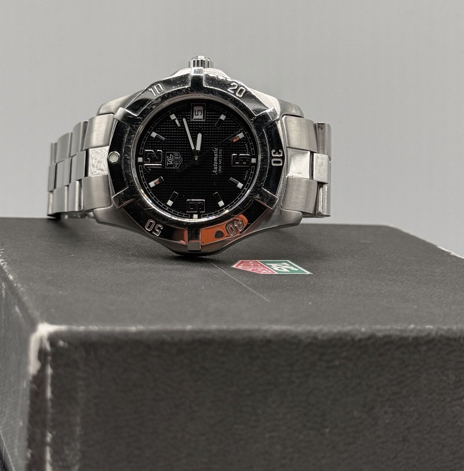TAG Heuer 2000 39mm Black Dial Date Men’s Swiss Automatic Watch – WN2111
