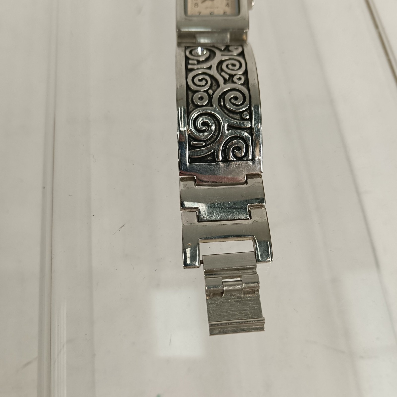 Terner Quartz Wristwatch Stainless Steel Damaged Face Spares and RepairsPreloved