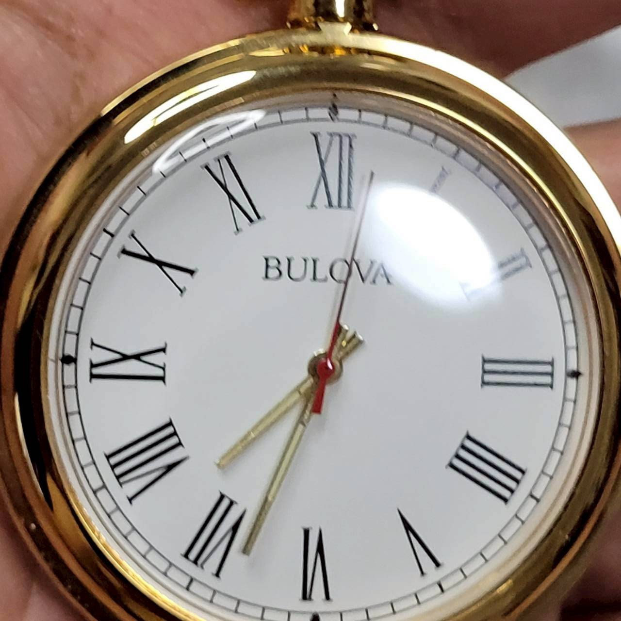 Bulova Ashton Gold-Tone Pocket Watch B2662 Quartz High-Gloss Mahogany Wood Box